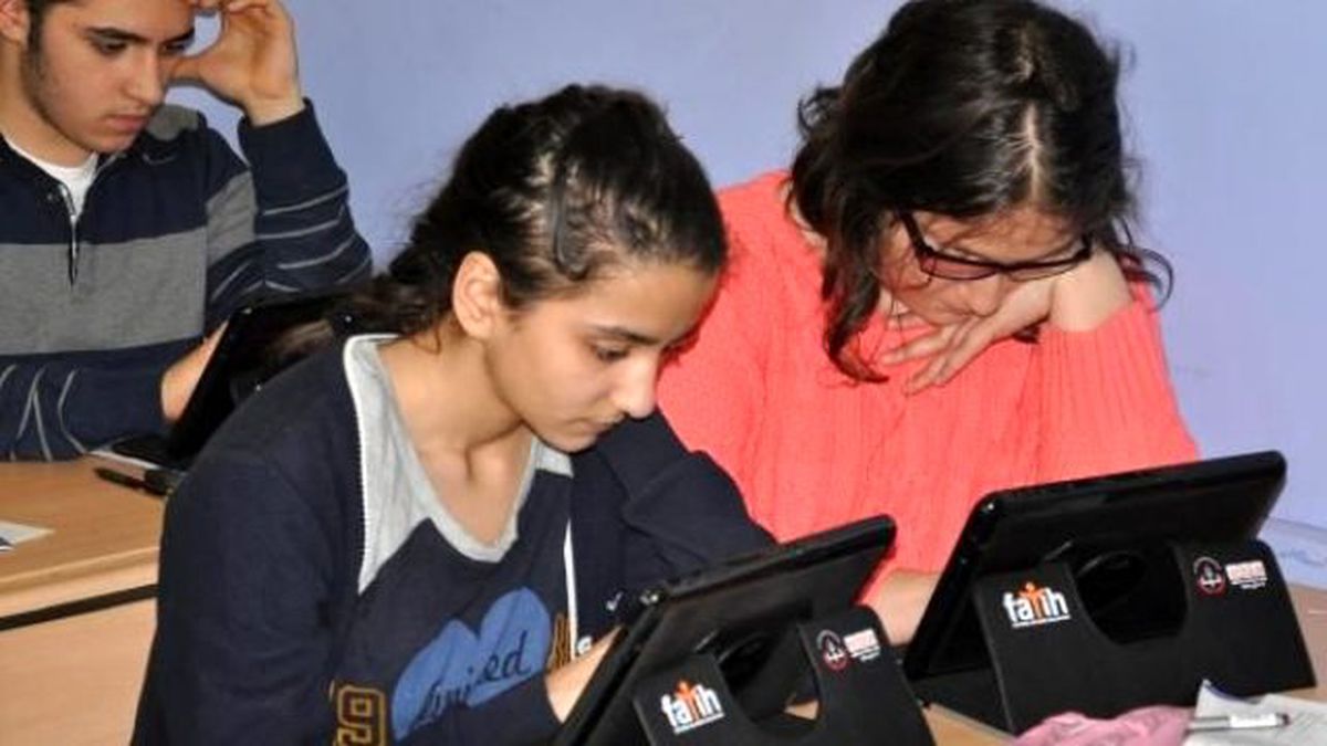 Şanlıurfa\'da Tablet Bilgisayar Dağıtımı