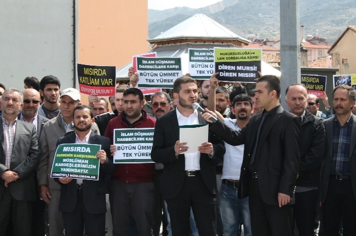 Mısır\'da Yaşanan Olaylara Tepki