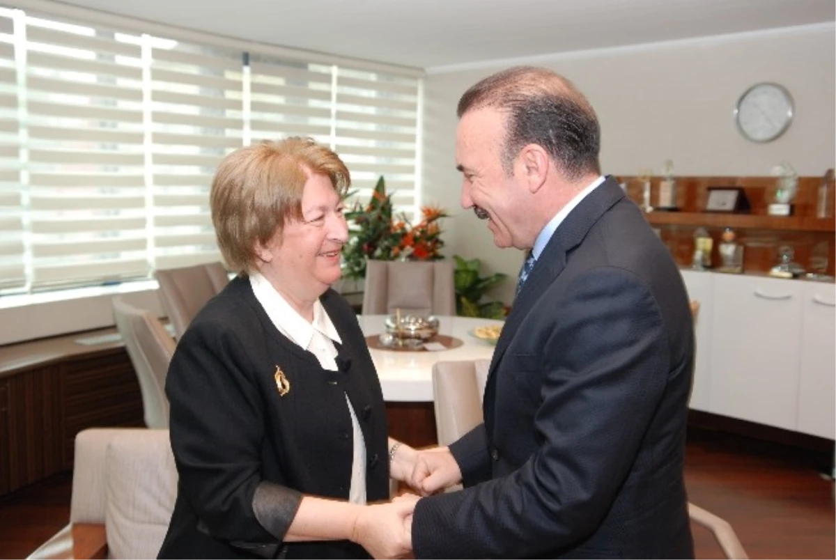 Rektör Komsuoğlu Başkan Doğan\'ı Ziyaret Etti