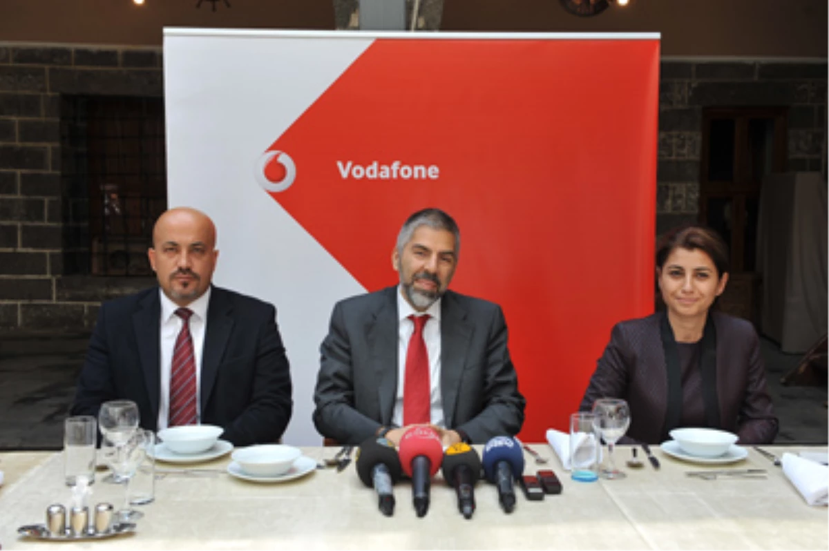 Vodafone, 9 İle Hizmeti Diyarbakır\'dan Verecek