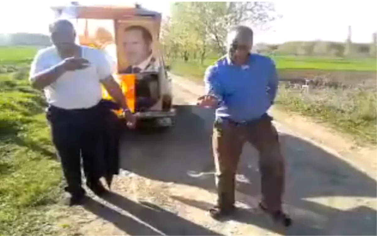 AK Parti\'nin Dombra Şarkısıyla Dans Eden Adanalılar