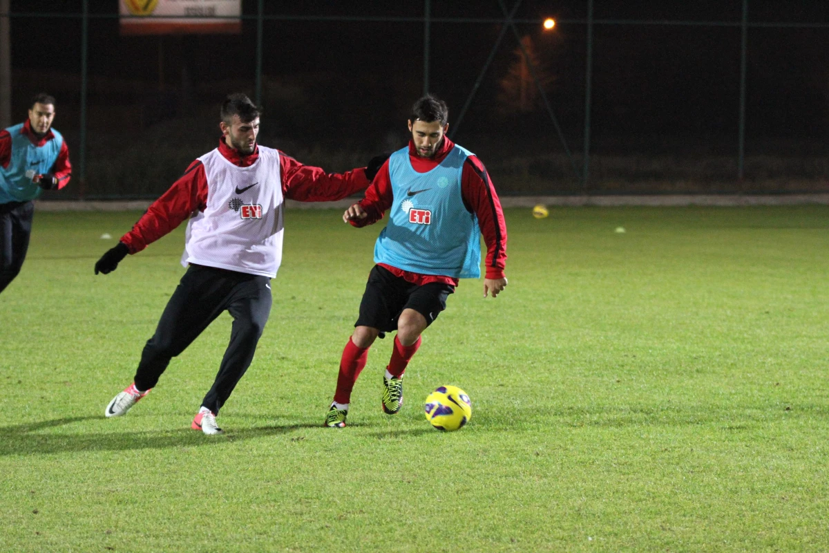 Eskişehirspor, Trabzonspor Maçı Hazırlıklarını Sürdürüyor