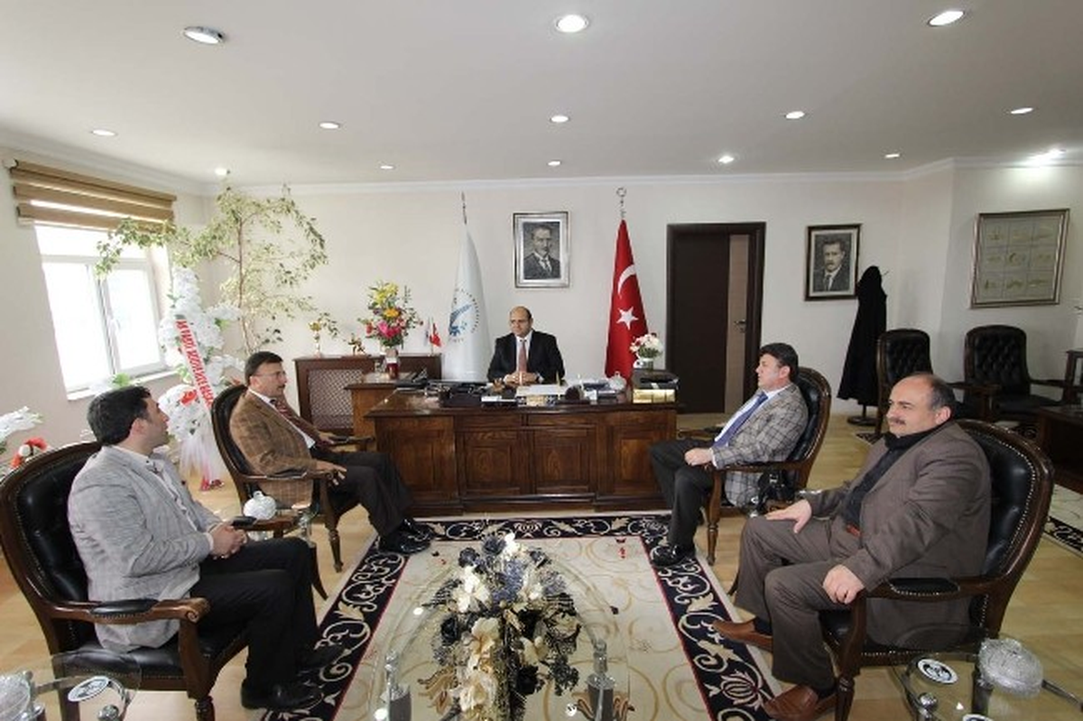 Başkan Orhan\'a Ziyaretçi Akını