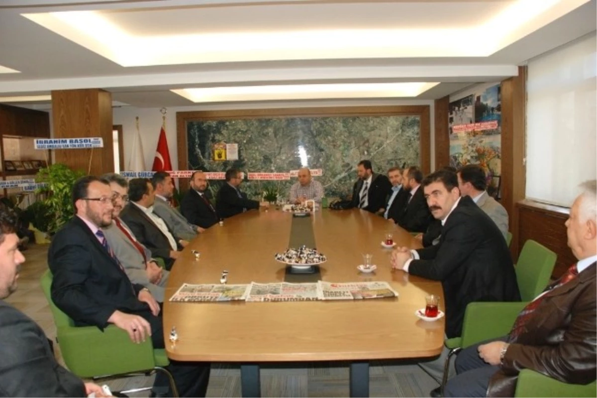 Diyanet-Sen Kütahya Şube Başkanı Nazif Kocaçoban Başkan Saraoğlu\'nu Ziyaret Etti