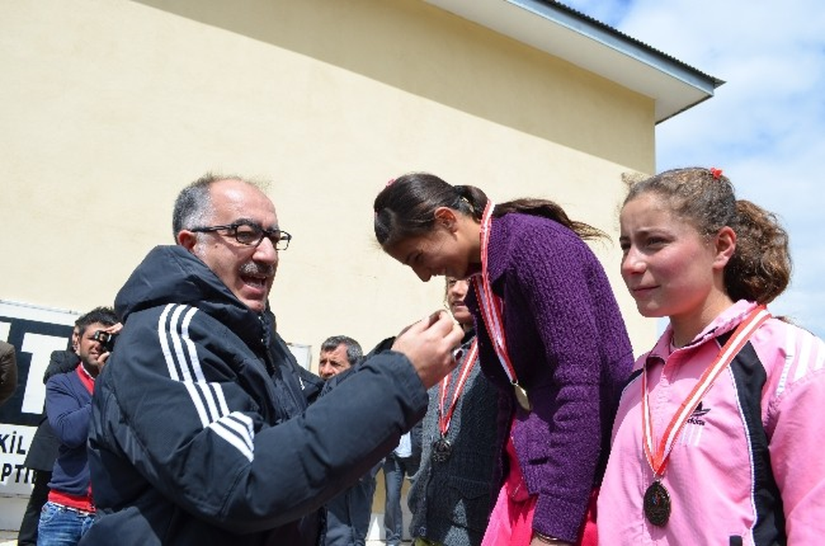 Erzurum\'da Atletler Proje İçin Koştu