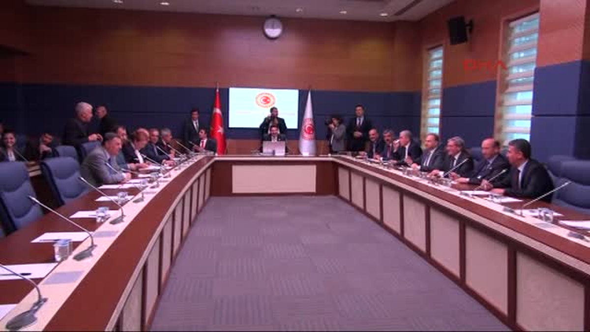 İnsan Hakları Komisyonu, Mısır\'da İdam Kararlarına İlişkin Partilerin Önergeleri Görüşmek Üzere...