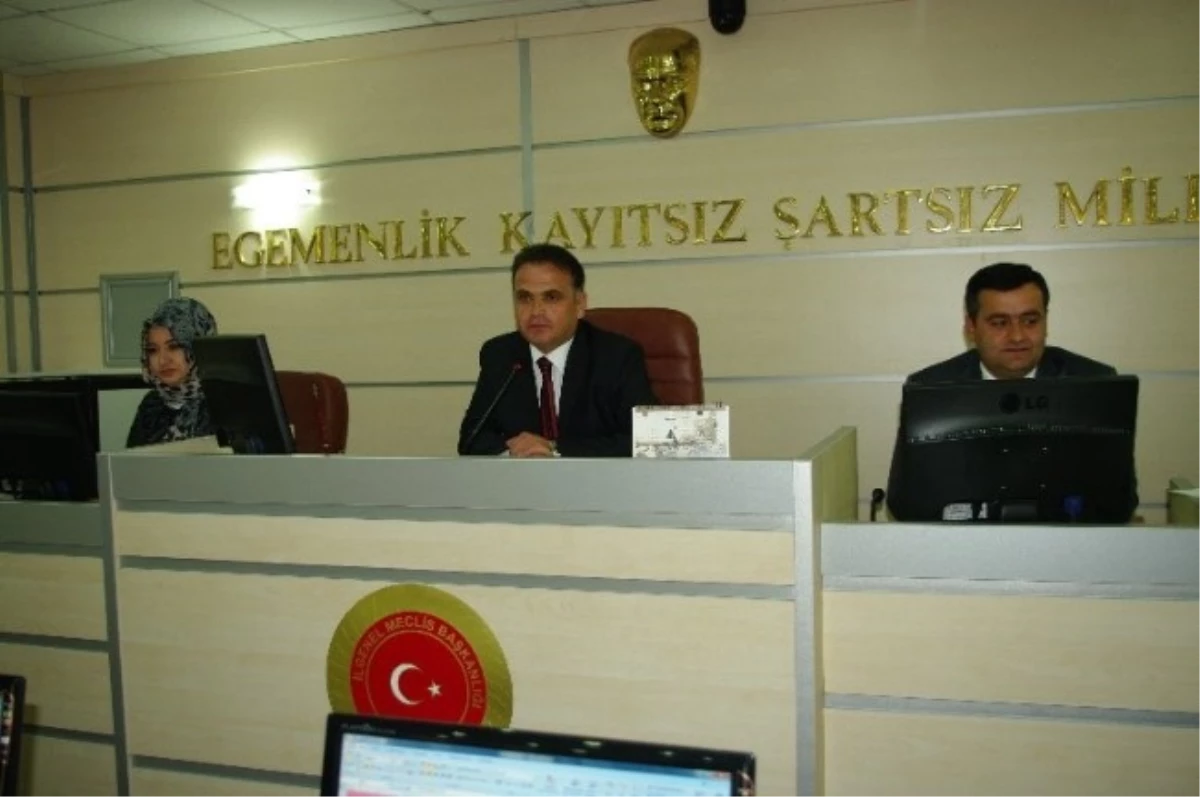 Karaman İl Genel Meclisi Başkanlığı\'na Güngörer Seçildi