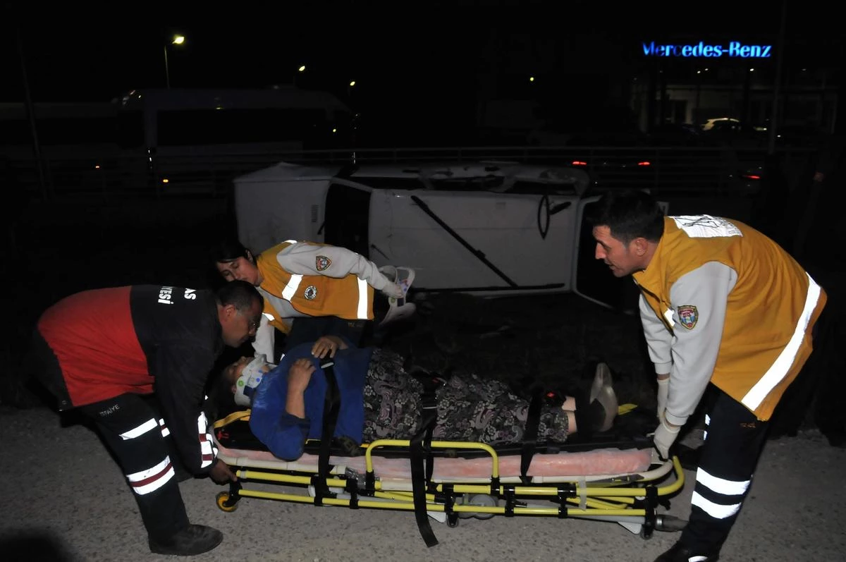 Muğla\'da Trafik Kazası: 3 Yaralı