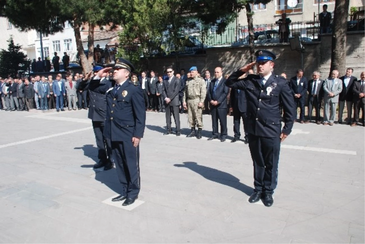 Niksar\'da Polis Haftası Kutlandı