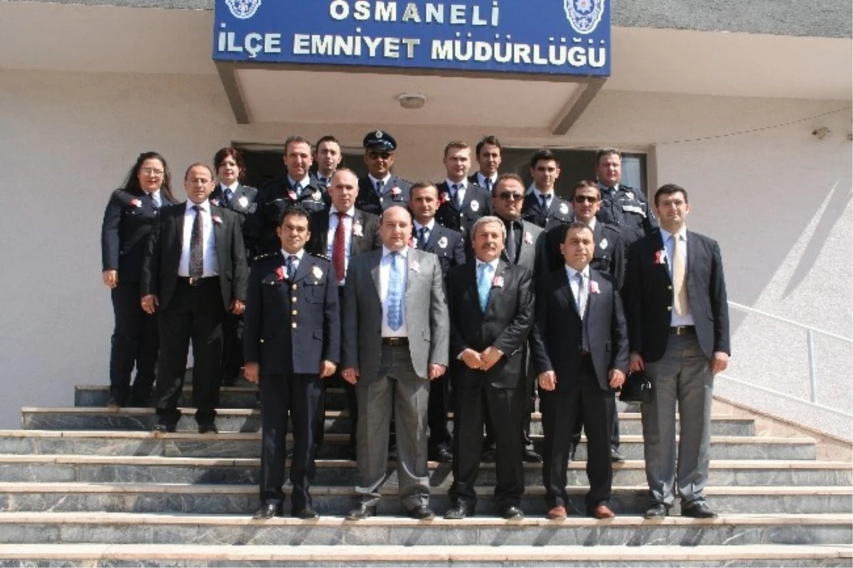 Osmaneli\'de 10 Nisan Polis Haftası Kutlamaları