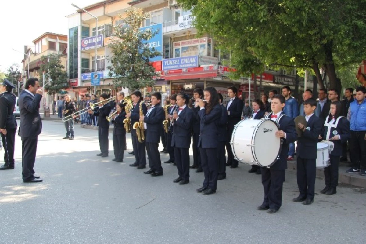 Polis Haftası Hendek\'te Kutlandı