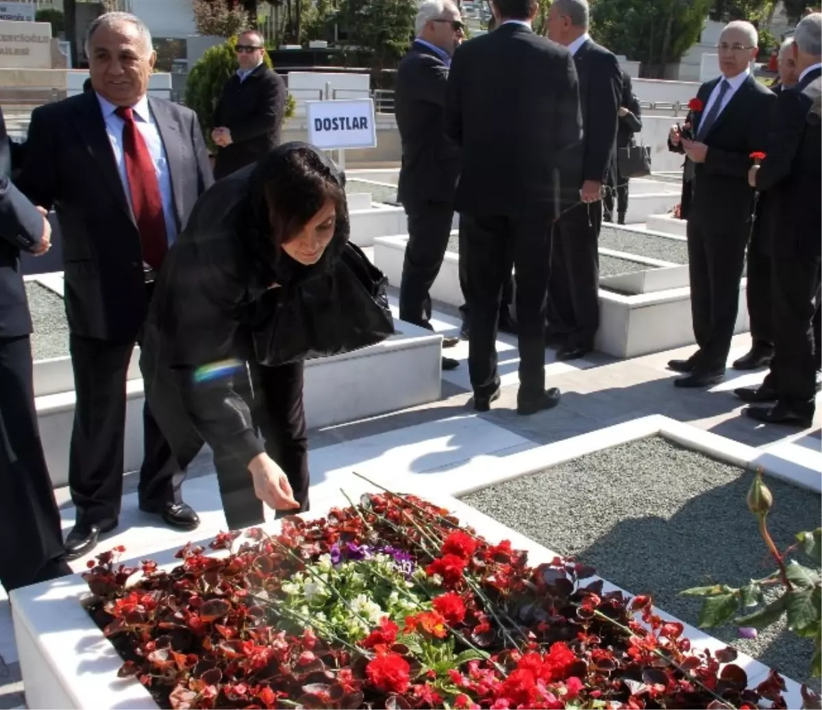 Sakıp Sabancı Mezarı Başında Anıldı