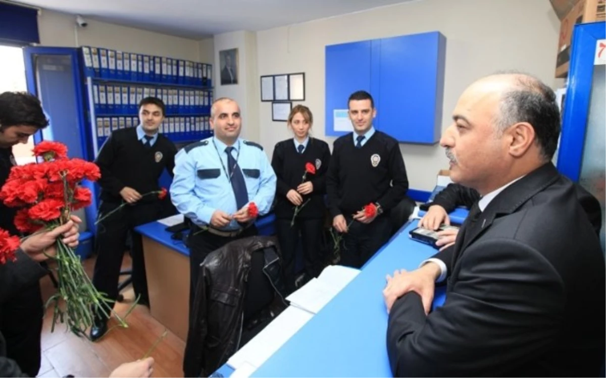 Güngören Belediye Başkanı Karaman Polisleri Ziyaret Etti