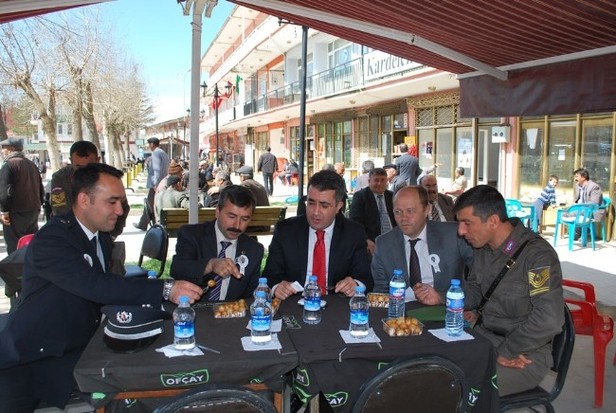 Şehit Polisler İçin Lokma Hayrı