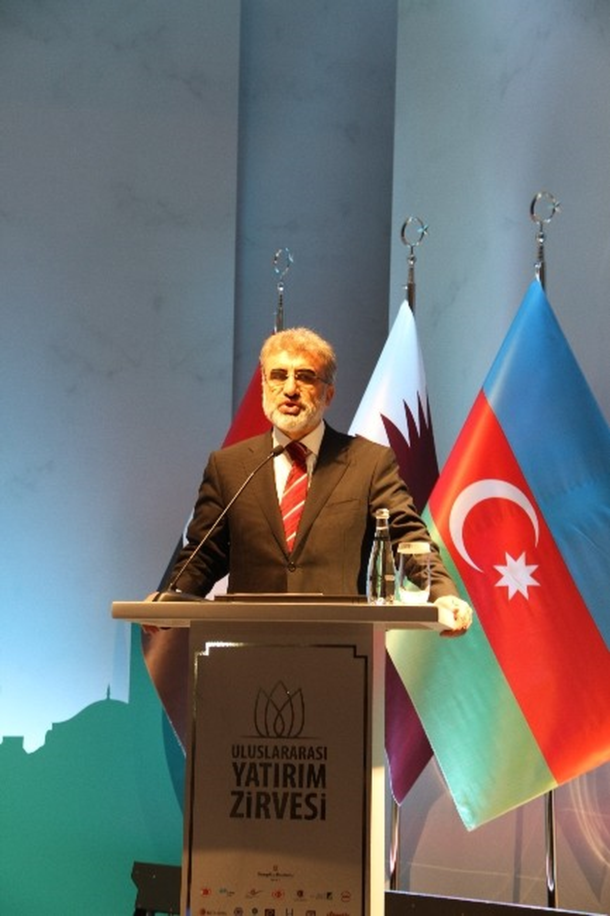Bakan Yıldız: "Ak Parti 12 Yıl Önce Türkiye\'nin Büyümesine Karar Verdi"