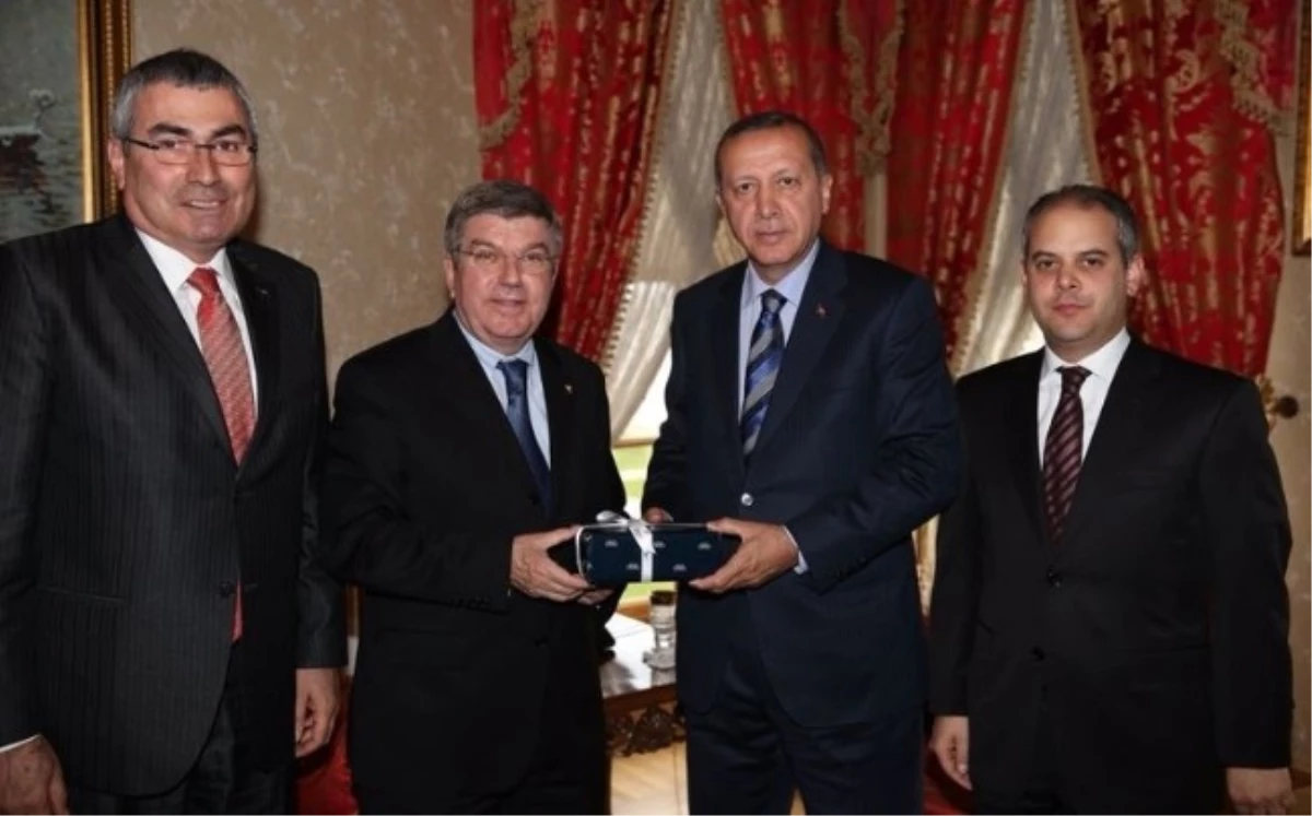 Başbakan Erdoğan, Bakan Kılıç ve Ioc Başkanı Bach\'ı Kabul Etti