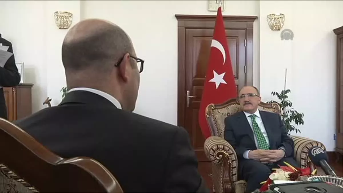 Beşir Atalay: \'\'Son karar Anayasa Mahkemesini yıpratmıştır\'\' -