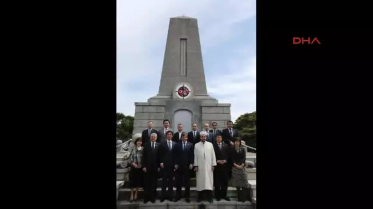 Dışişleri Bakanı Davutoğlu Japonya\'da Ertuğrul Şehitliği\'ni Ziyaret Etti