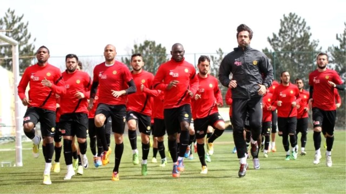 Eskişehirspor\'da Trabzonspor Mesaisi