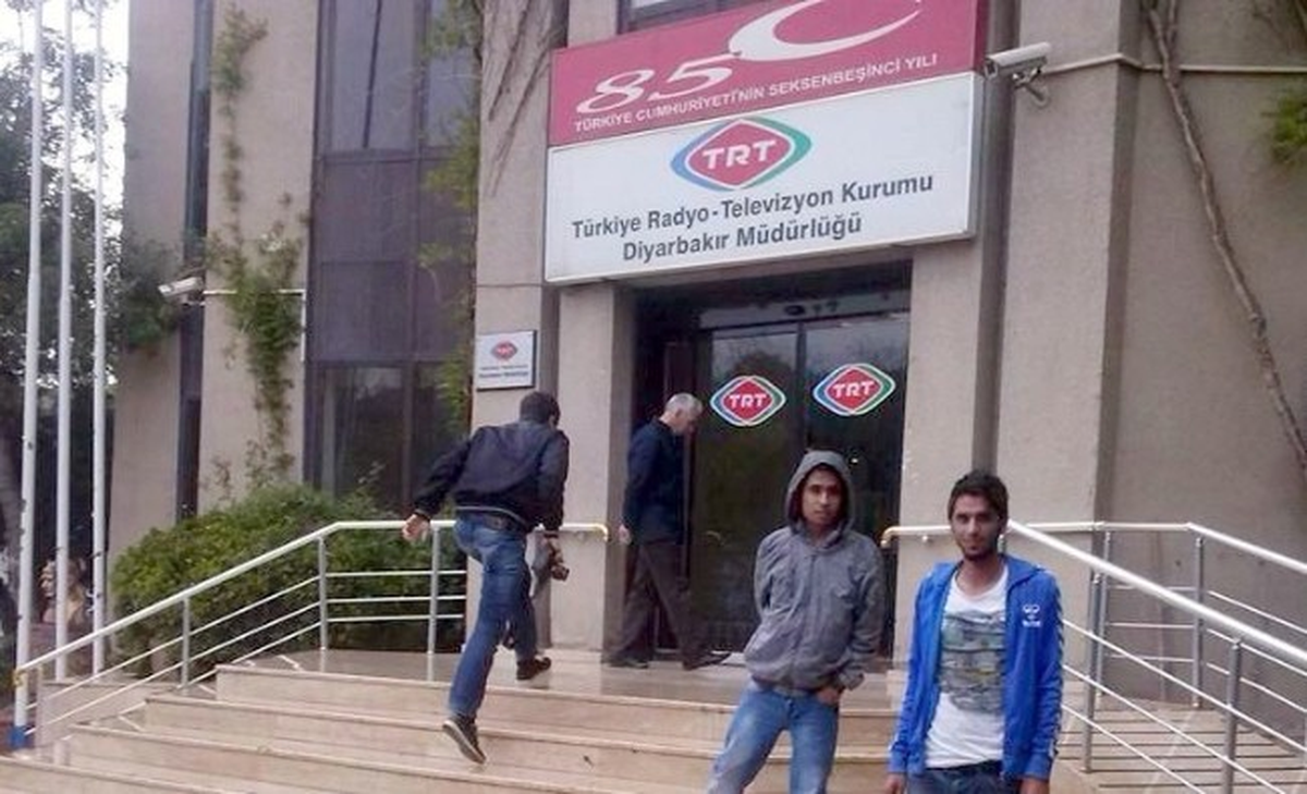 Harran Üniversitesi Öğrencileri TRT 6\'ya Konuk Oldu