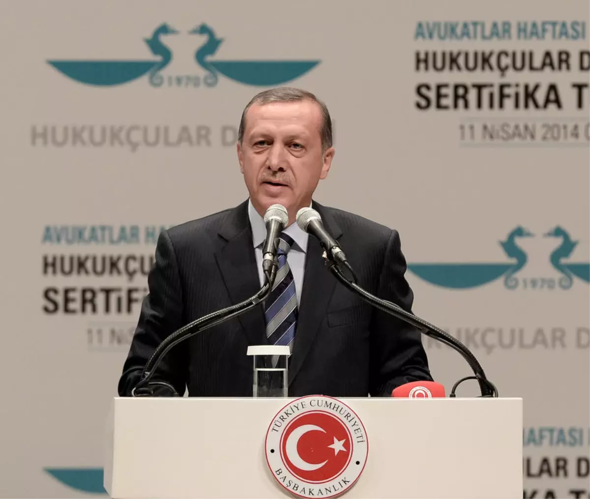 Erdoğan: 17 Aralık Operasyonu Bal Gibi Darbe Girişimidir