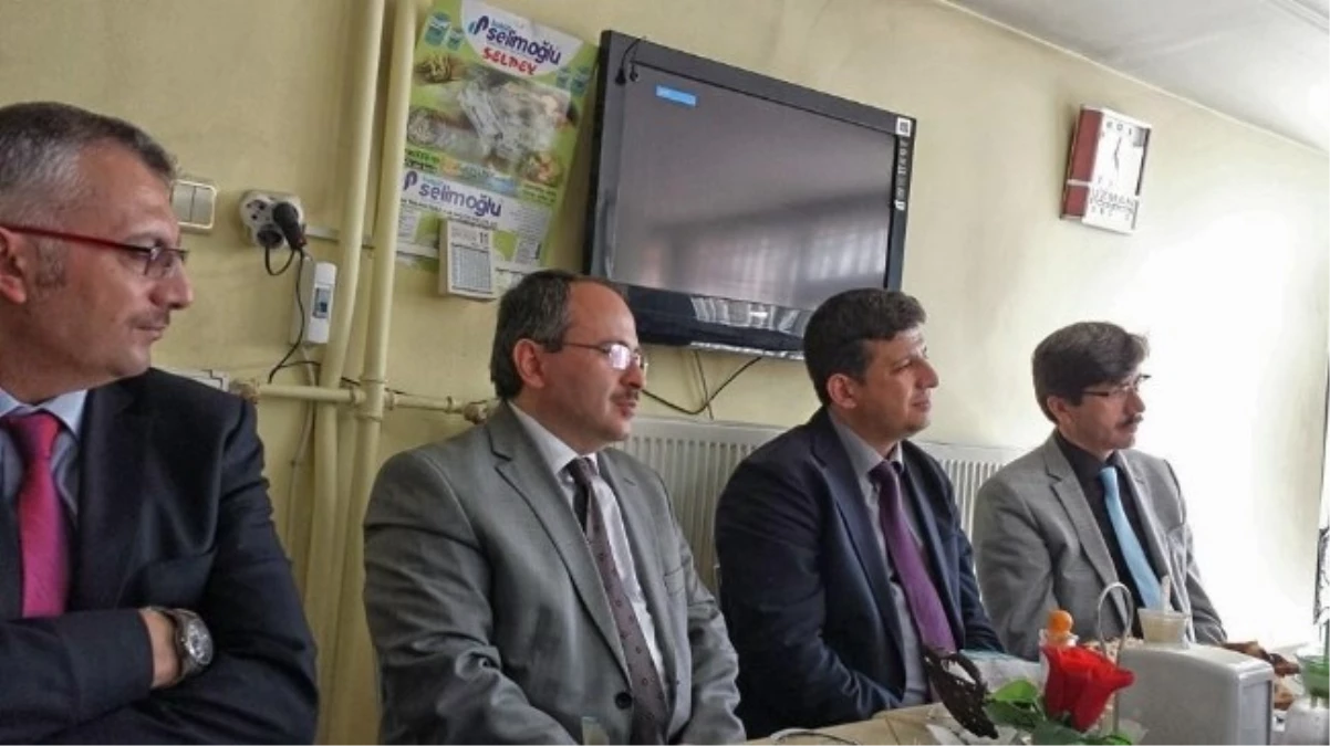 İlim Yayma Cemiyeti Genel Merkezi Yetkilileri Bolvadin\'i Ziyaret Etti