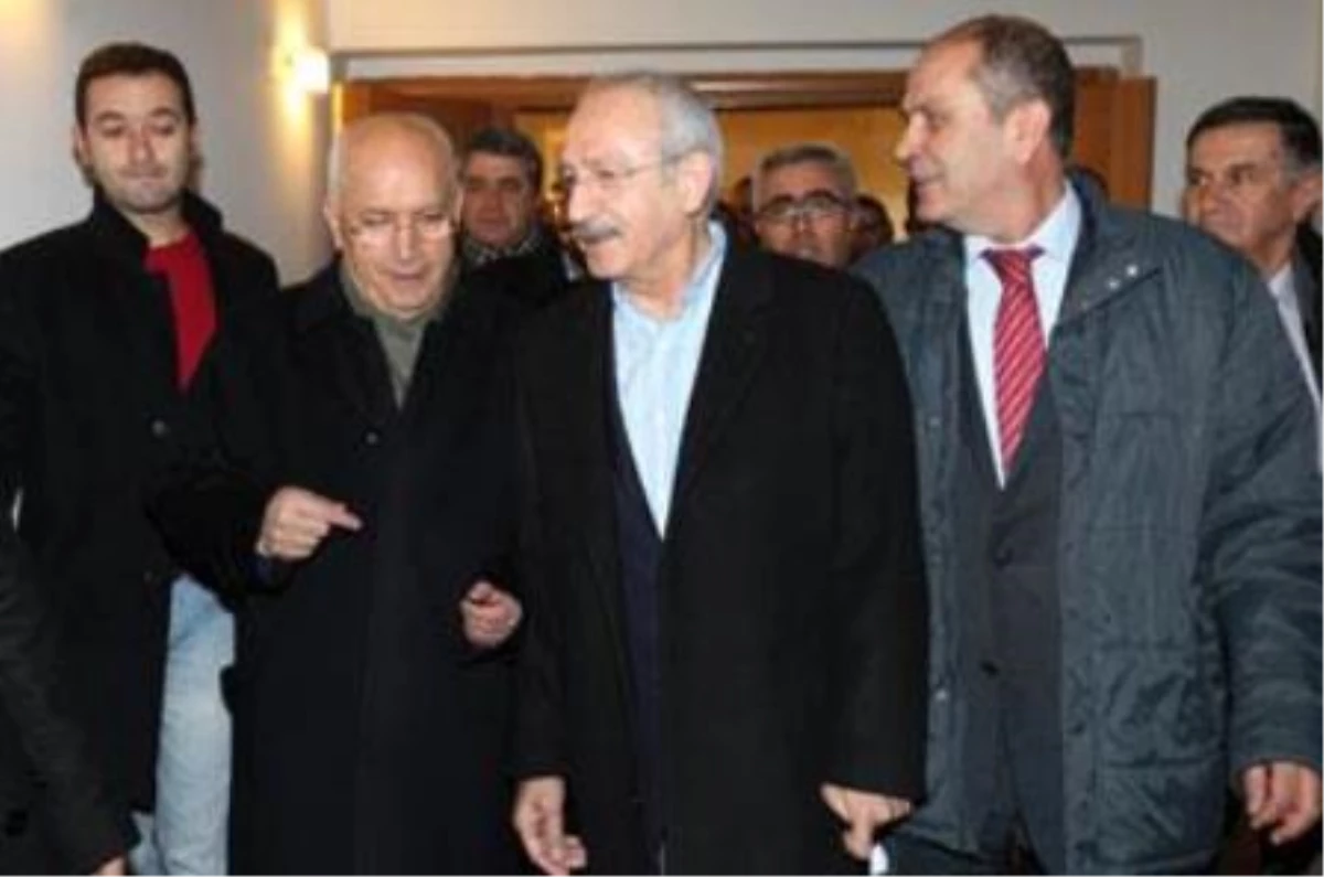 Kılıçdaroğlu Yenimahalle Belediye Başkanı Yaşar ile Görüştü