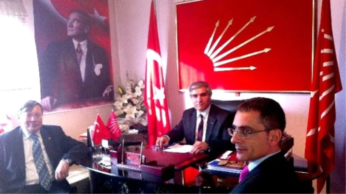 Macaristan\'ın Ankara Büyükelçisi Dr. Jano Hovari\'den CHP\'ye Ziyaret