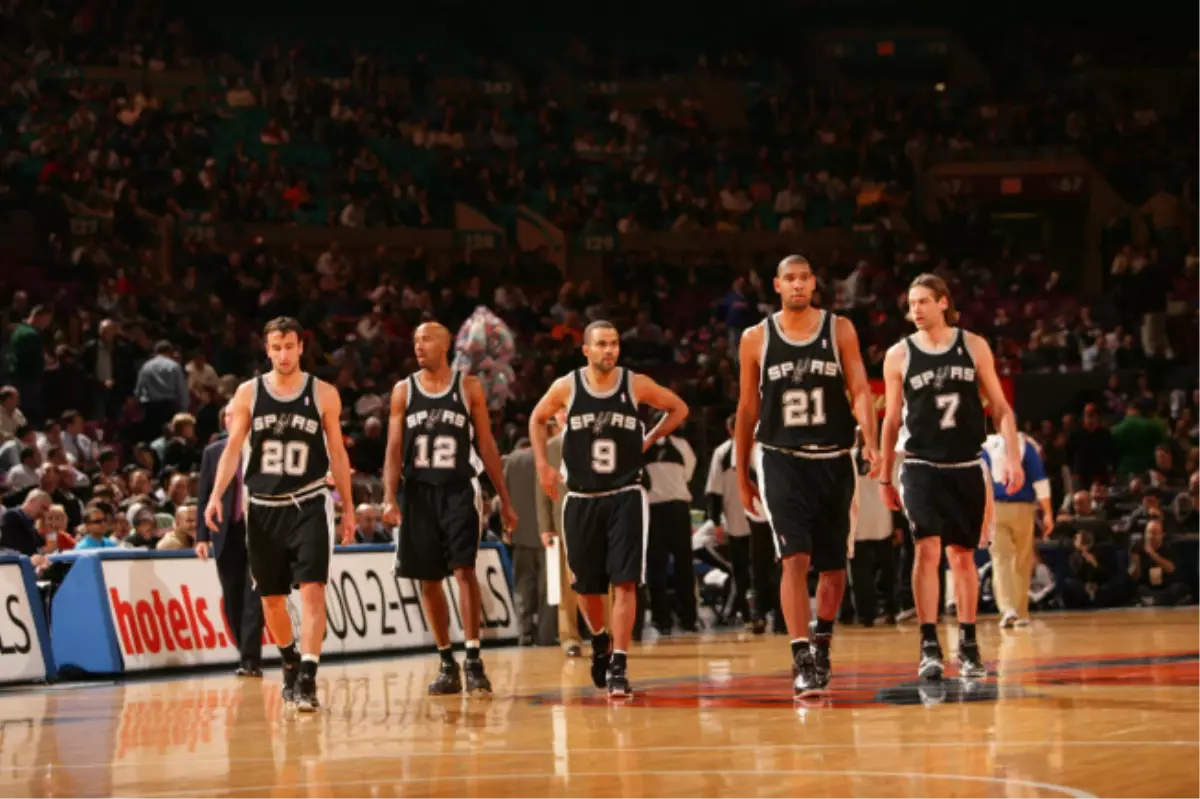 San Antonio Spurs İstanbul\'a Geliyor