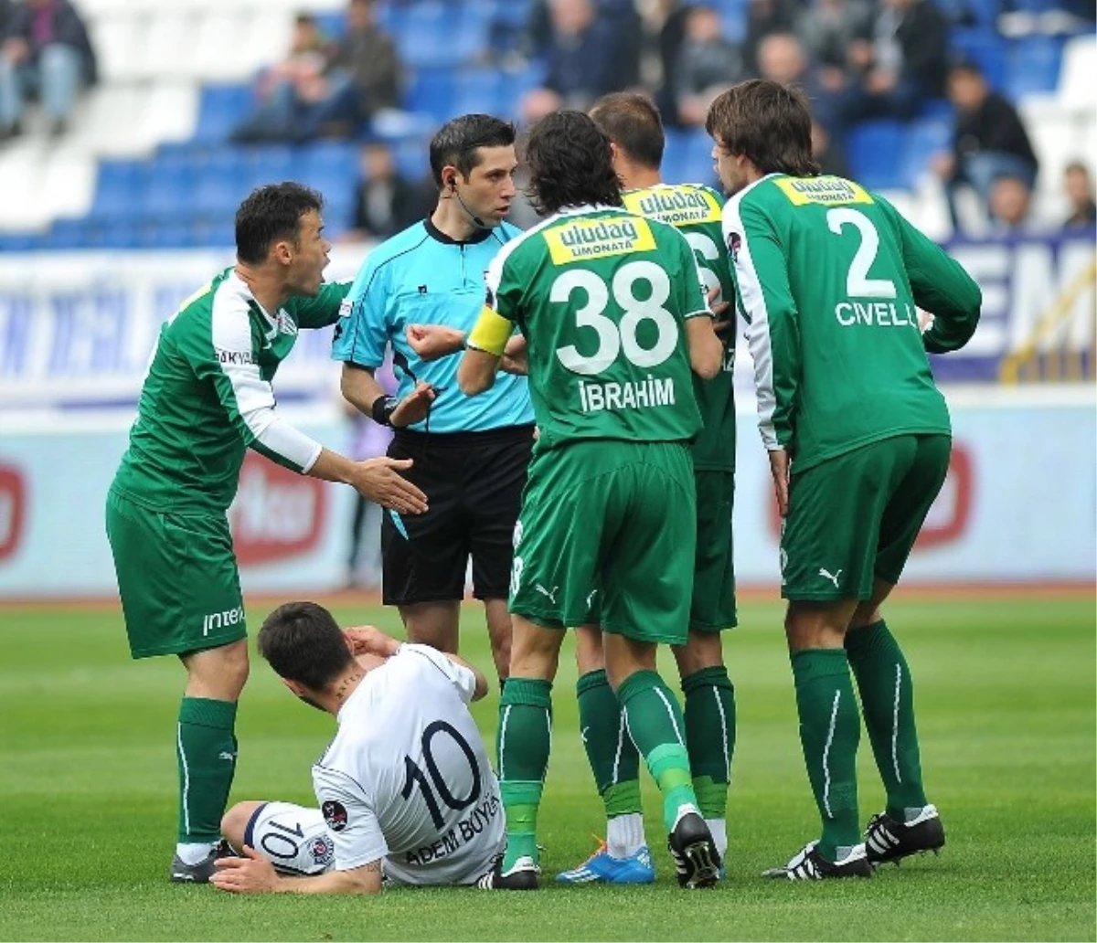 Bursaspor Kaçan 3 Puana Yanıyor