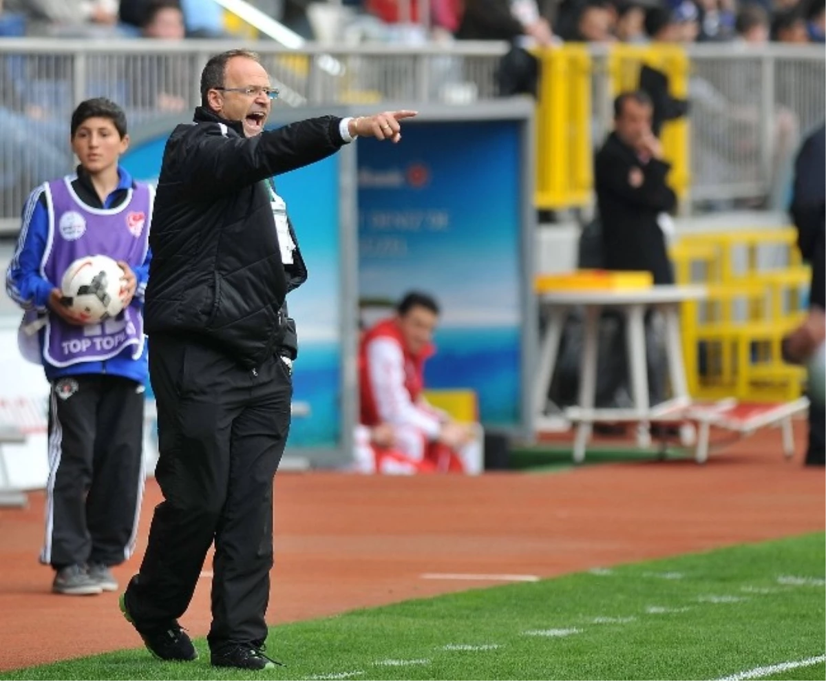 Buz: "Galatasaray Karşısında Tur Şansımız Yüzde 50"