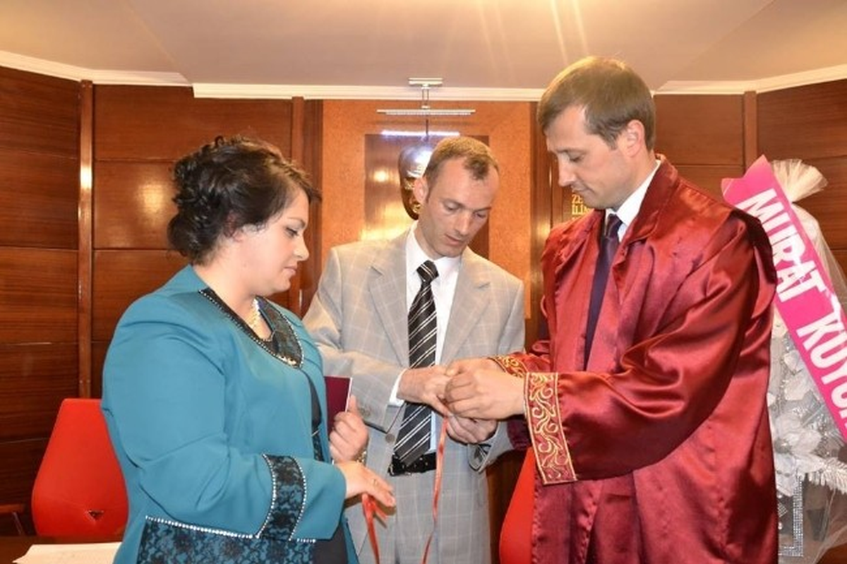 Çerkezköy Belediye Başkanı Akay İlk Nikahını Kıydı