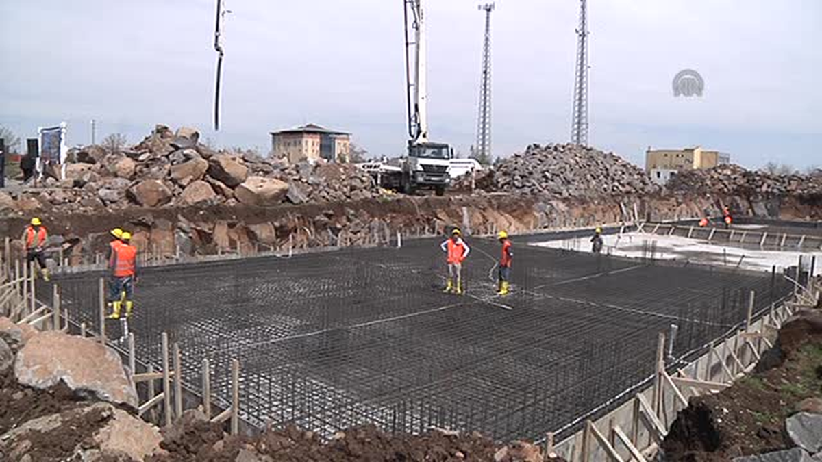 Diyarbakır\'da kurulacak TSO Meslek Lisesinin Temeli Atıldı