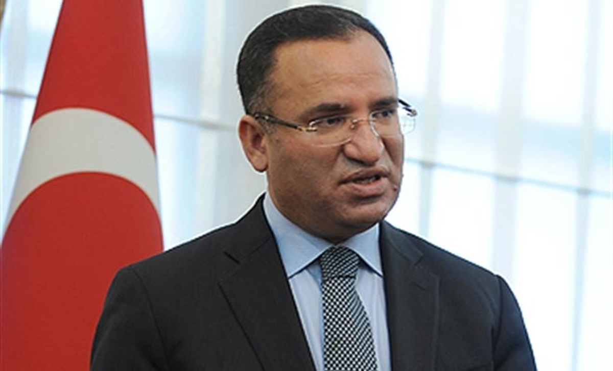 Eşcinseller İçin Cezaevi Yapılıyor