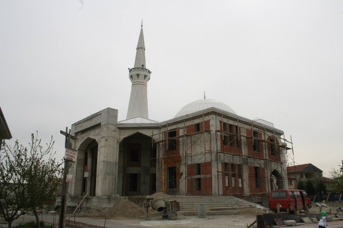Merkez Cami Vatandaşların Yardımıyla Yükseliyor