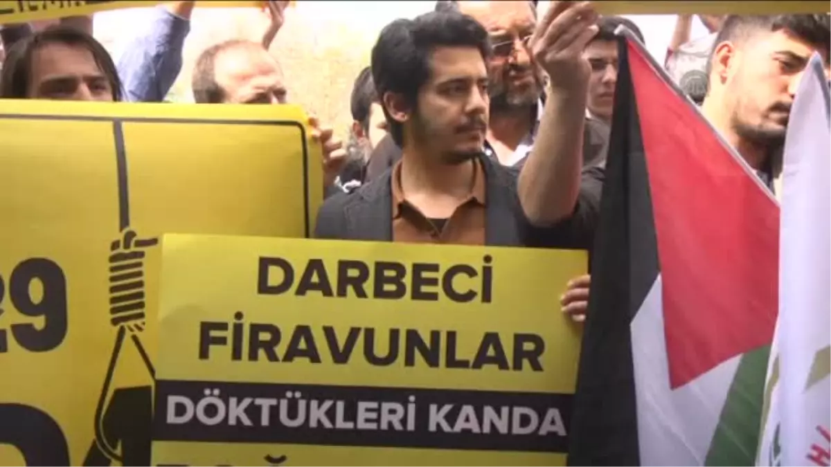 Konya ve Çorum\'da, Mısır\'da 528 kişinin İdamına Protesto