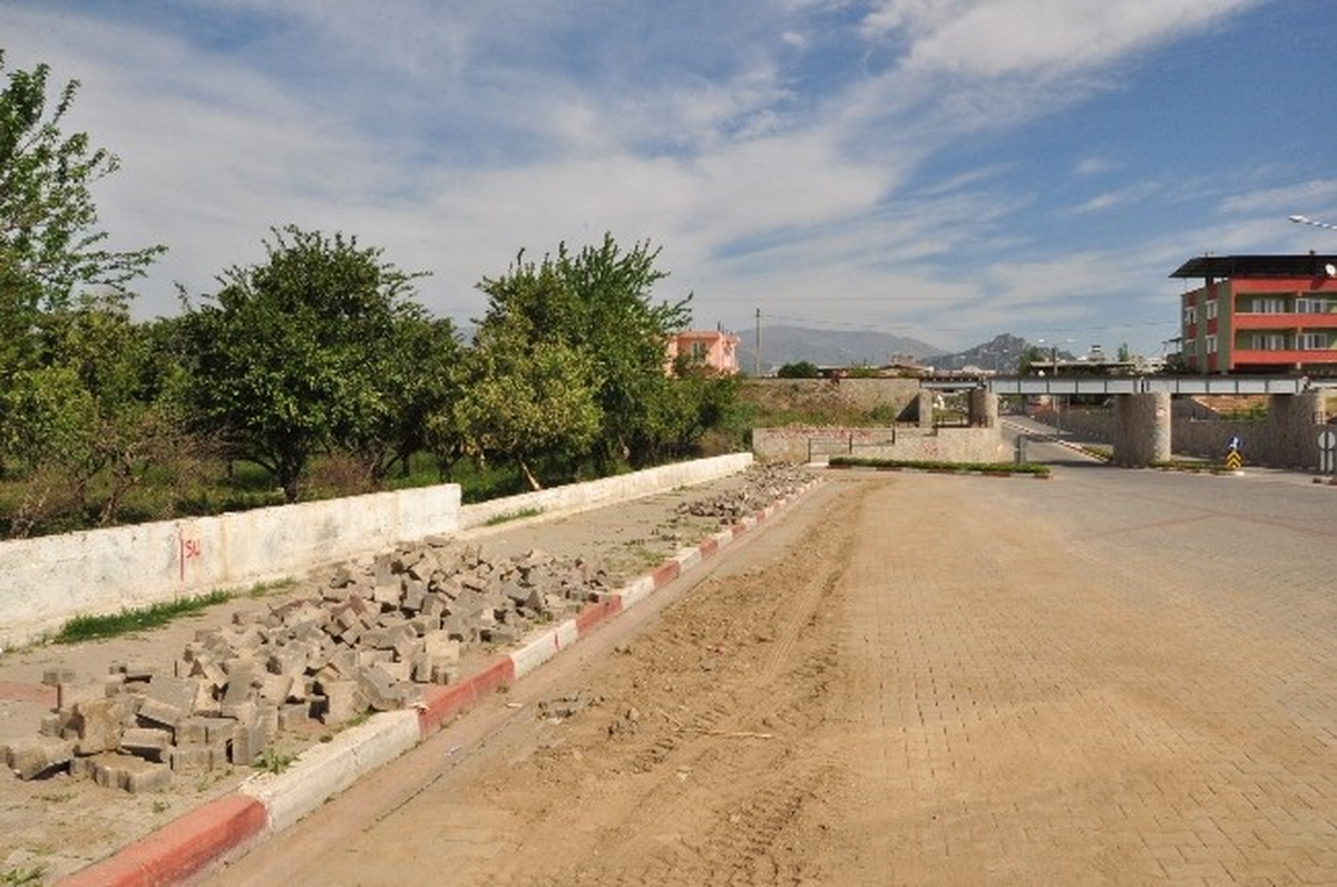 Nazilli\'de 200 Metrelik İlave Kanalizasyon Hattı Yapıldı
