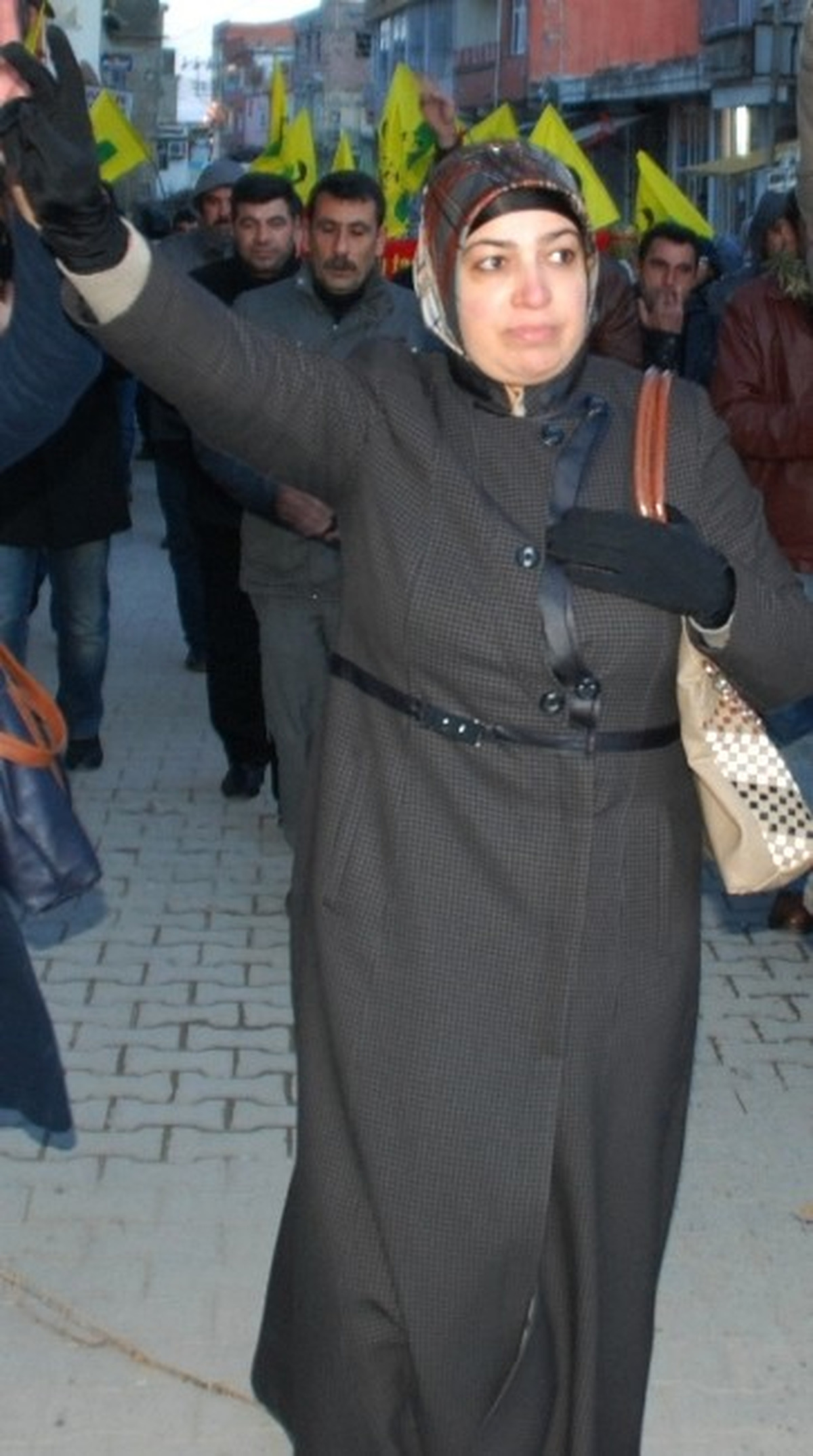 BDP Belediye Eş Başkanı\'na Bıçaklı Saldırı