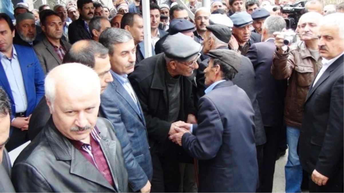Bitlis\'te Kan Davası Barışla Sonuçlandı