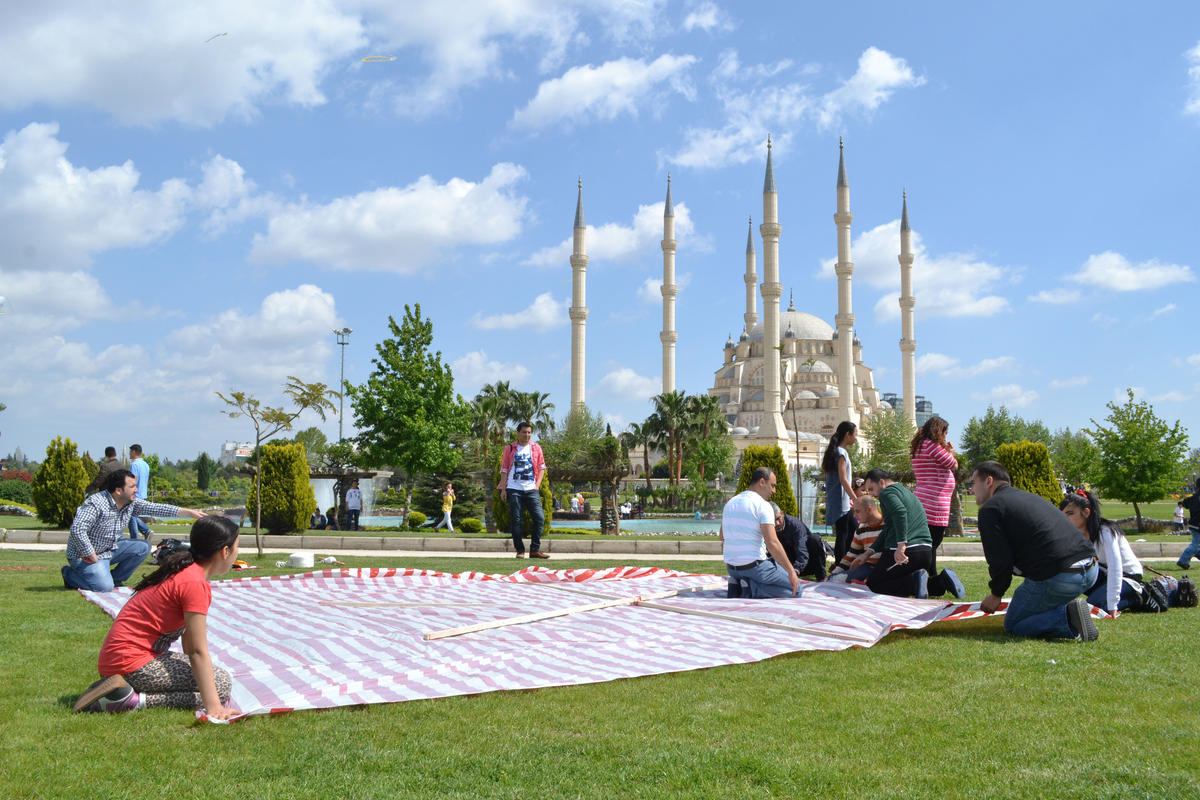 Dev Uçurtmaya İp Dayanmadı