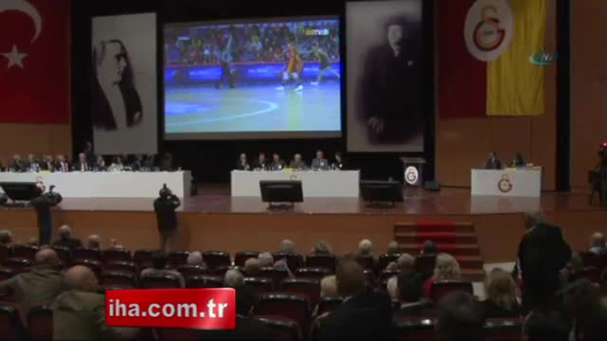Galatasaray Kongresinde Şampiyonluk Sevinci