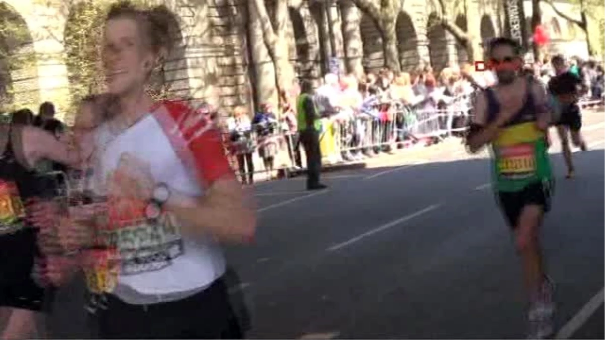 Londra Maratonu\'nda 36 Bin Kişi Koştu