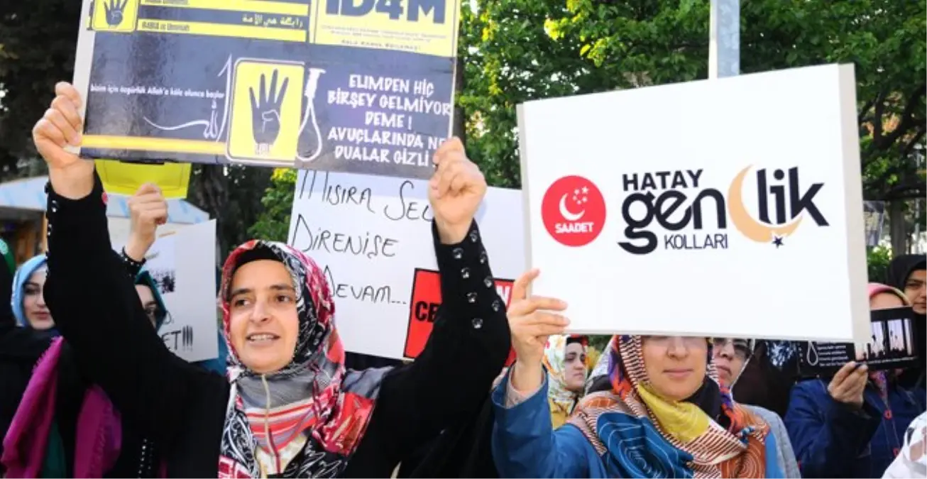 Mısır\'da 528 Kişinin İdama Mahkum Edilmesi Protesto Edildi