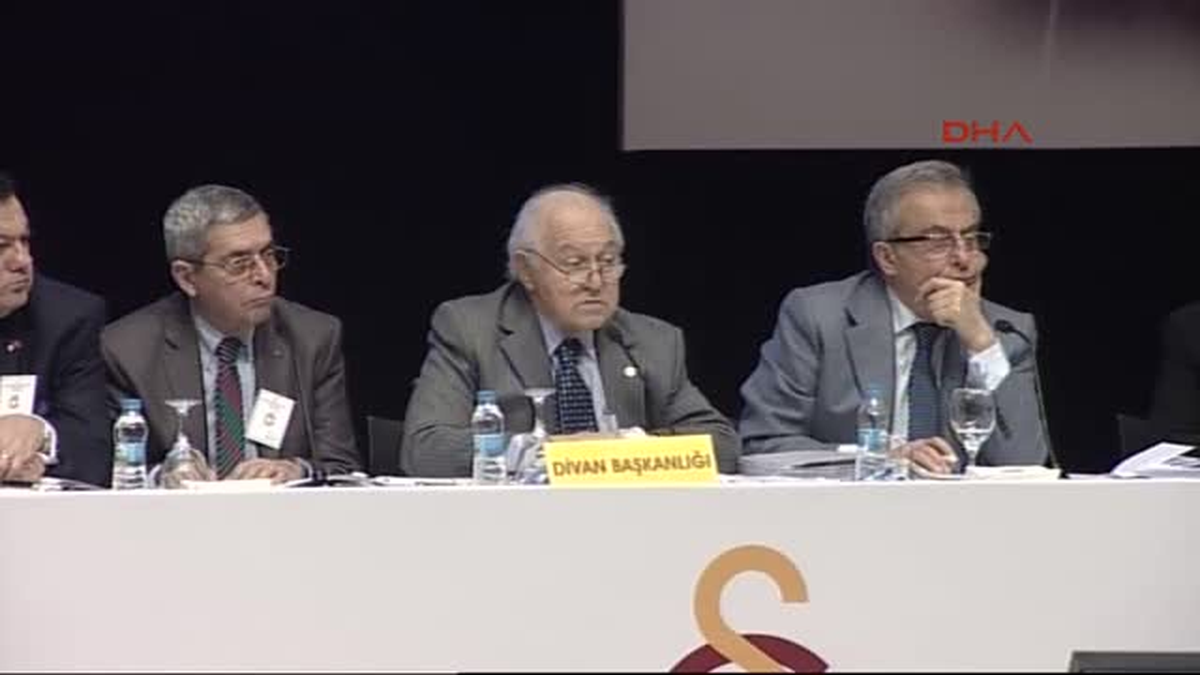 Ünal Aysal Ben Buraya İtfaiyeci Olarak Geldim Diye Biliyorum !..