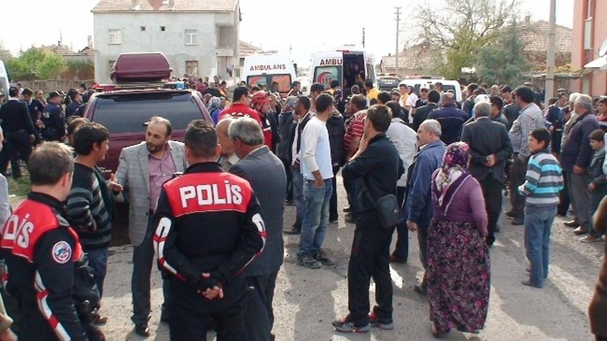 Aksaray\'da Ev Yangını: 2 Ölü, 2 Yaralı