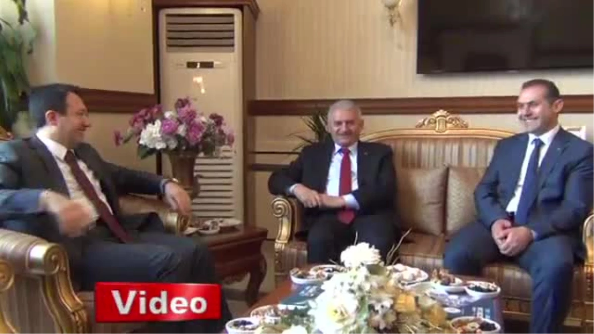 Binali Yıldırım: \'Hiç Kimse Milli İradenin Bileğini Bükemez\'