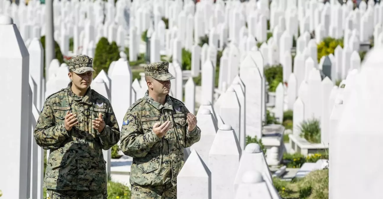 \'Bosna Hersek Cumhuriyeti Ordusu Günü" Kutlandı