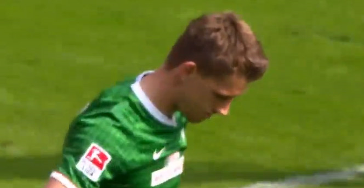 Bremen'li Petersen Kendi Kalesine Doksana Gol Attı