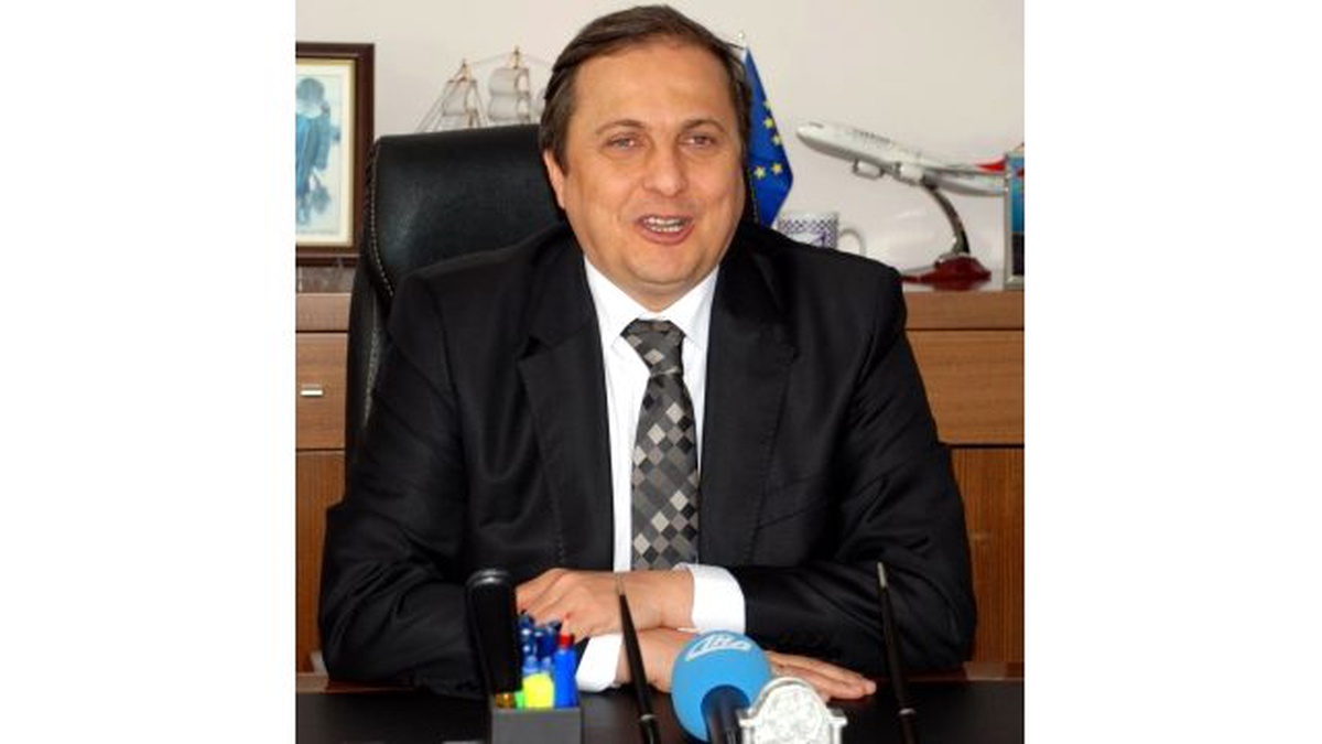 Eski Ordu Belediye Başkanı Torun, Altınordu Belediye Başkanı Tekintaş\'ı Ziyaret Etti