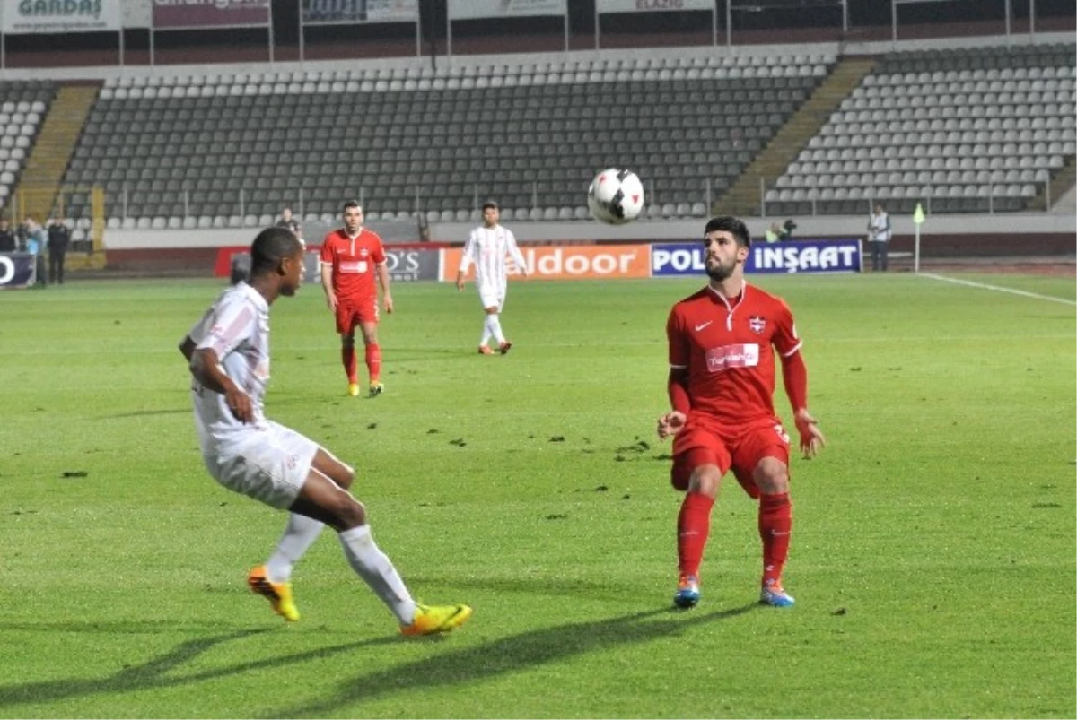 Elazığspor Gaziantepspor\'u 2-1 Yendi